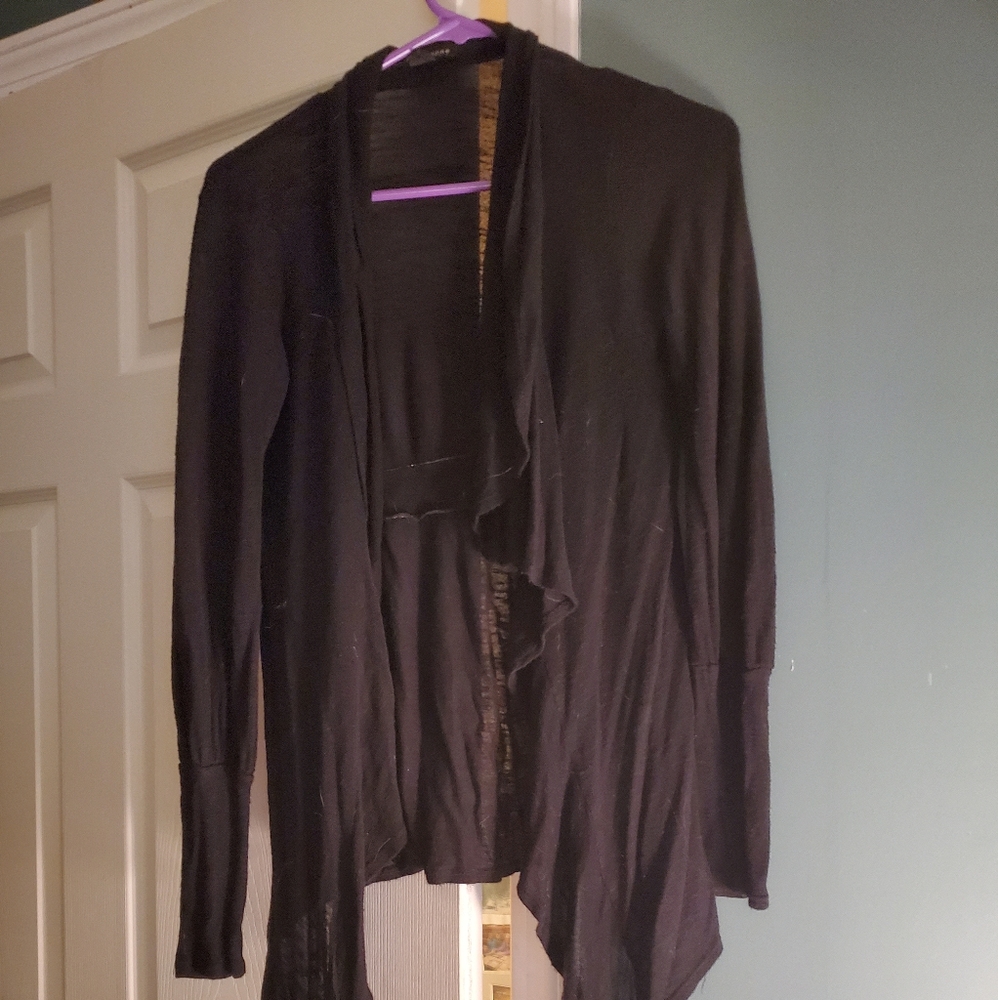 🕊️ Twentyone Womens Knit Black Cardigan.